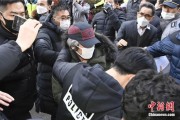 黄历日历多次未经允许外出，“素媛案”凶手赵斗淳再次被拘留