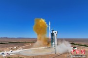 黄历日历我国首颗地球物理场探测业务卫星“张衡一号”02星成功发射